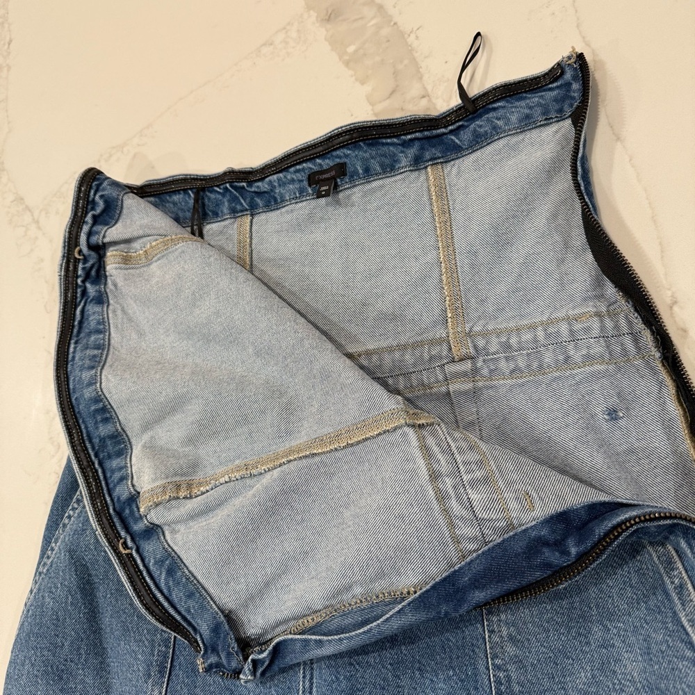 Express Strapless Wide Leg Cargo Denim Jean Jumpsuit Womens 12 Light Blue Wash - Picture 11 of 14
